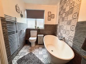 Photo 1- click for photo gallery